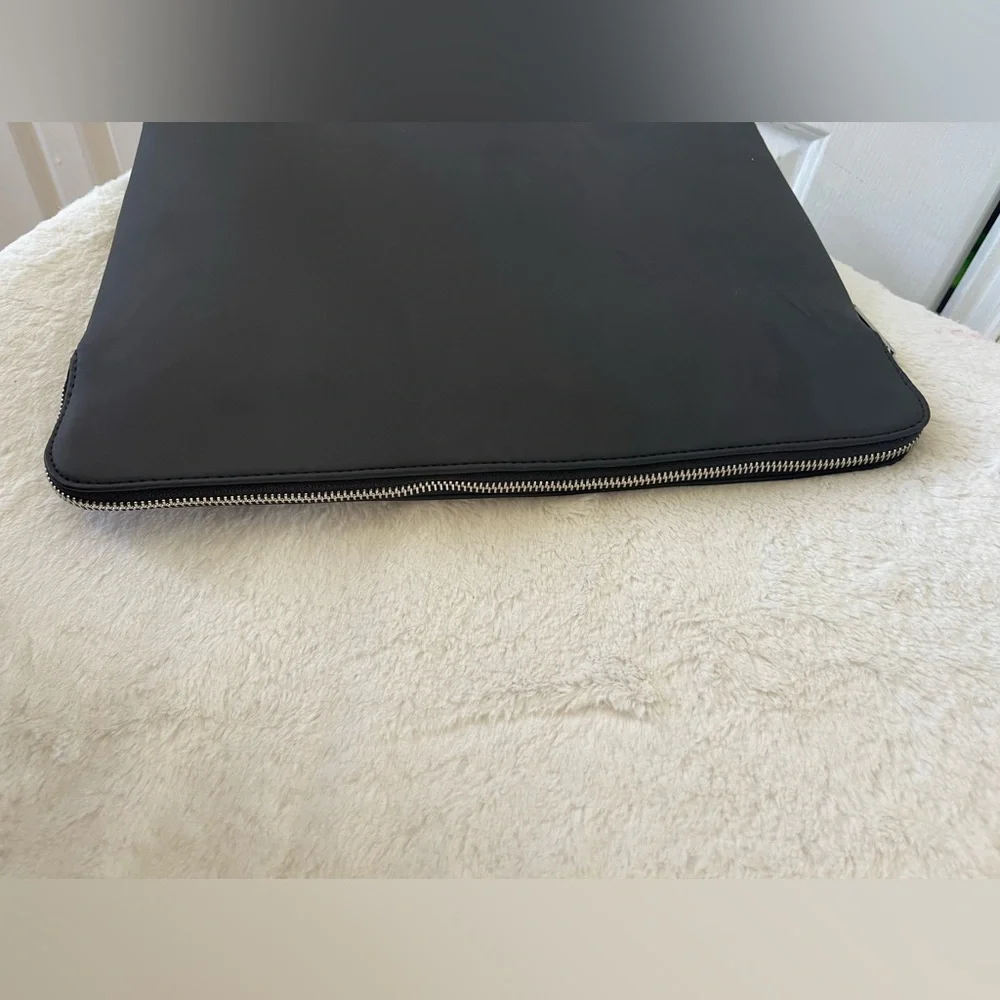 Dolce & Gabbana the one laptop case EUC